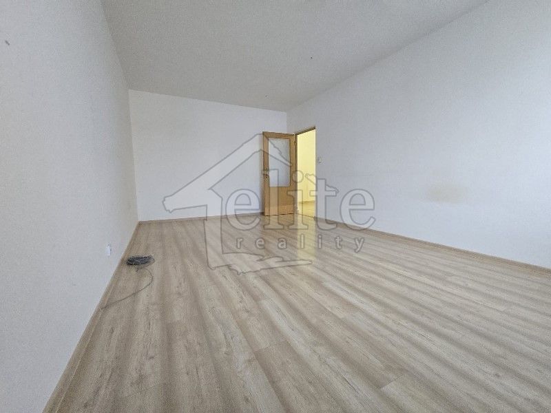 Prenájom, Byt/2-izbový (RK01031541) - 4