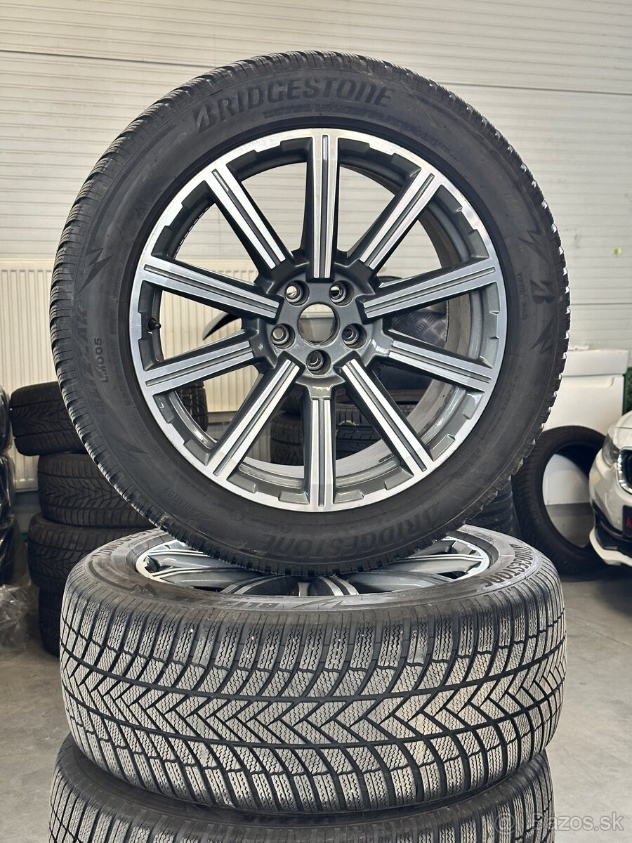 Zimná sada Audi Q7 285/45 R20 5x112 - 4