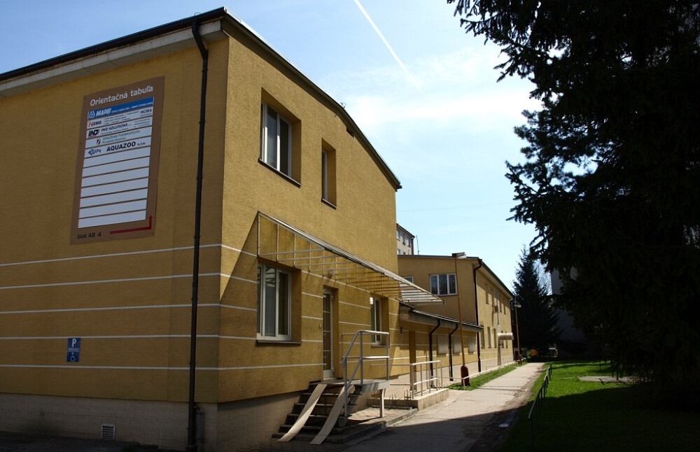 Na prenájom Komerčné priestory - Považská Bystrica - 4