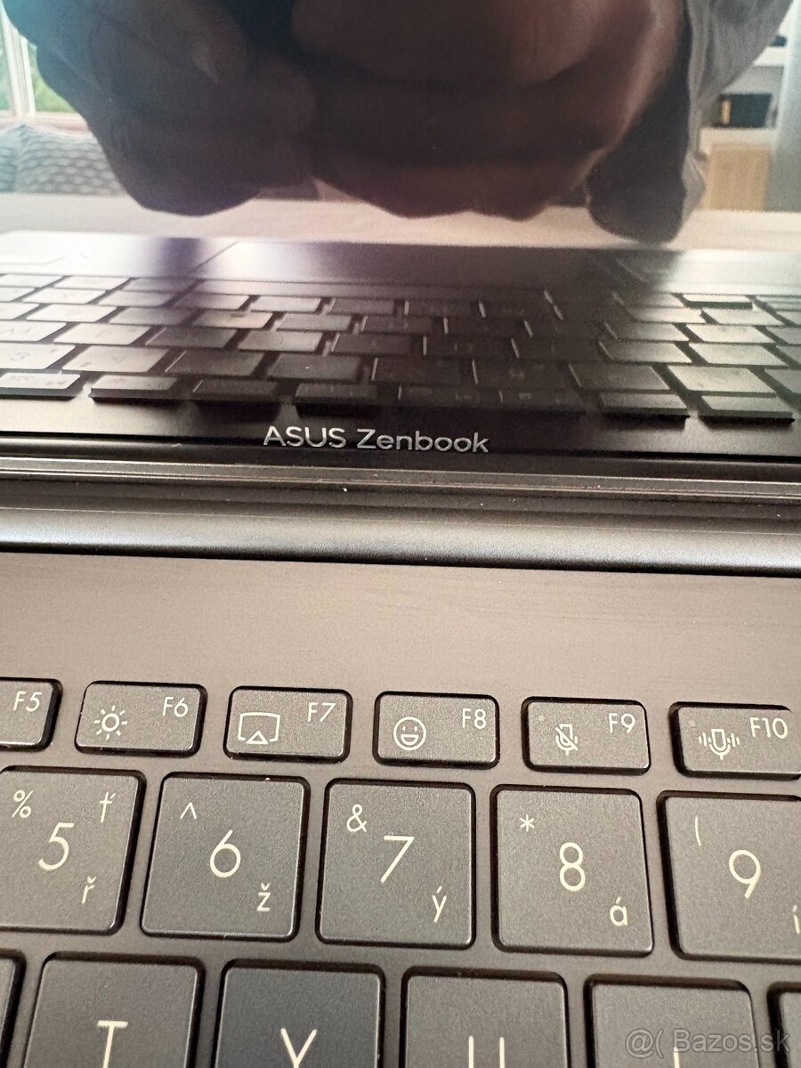 ASUS Zenbook 14 UX3405MA-OLED Ponder Blue celokovový - 4