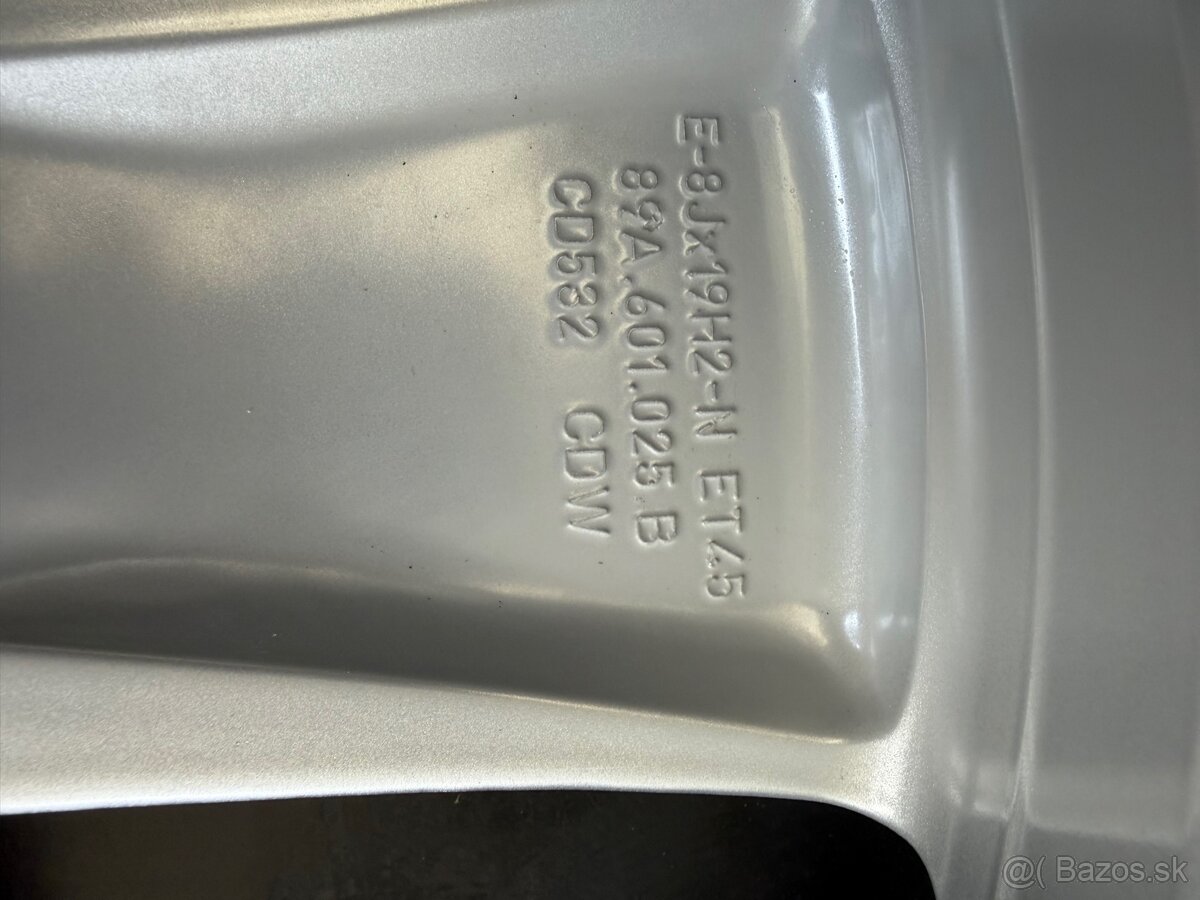 #22 Elektróny originál Škoda r19 - 4