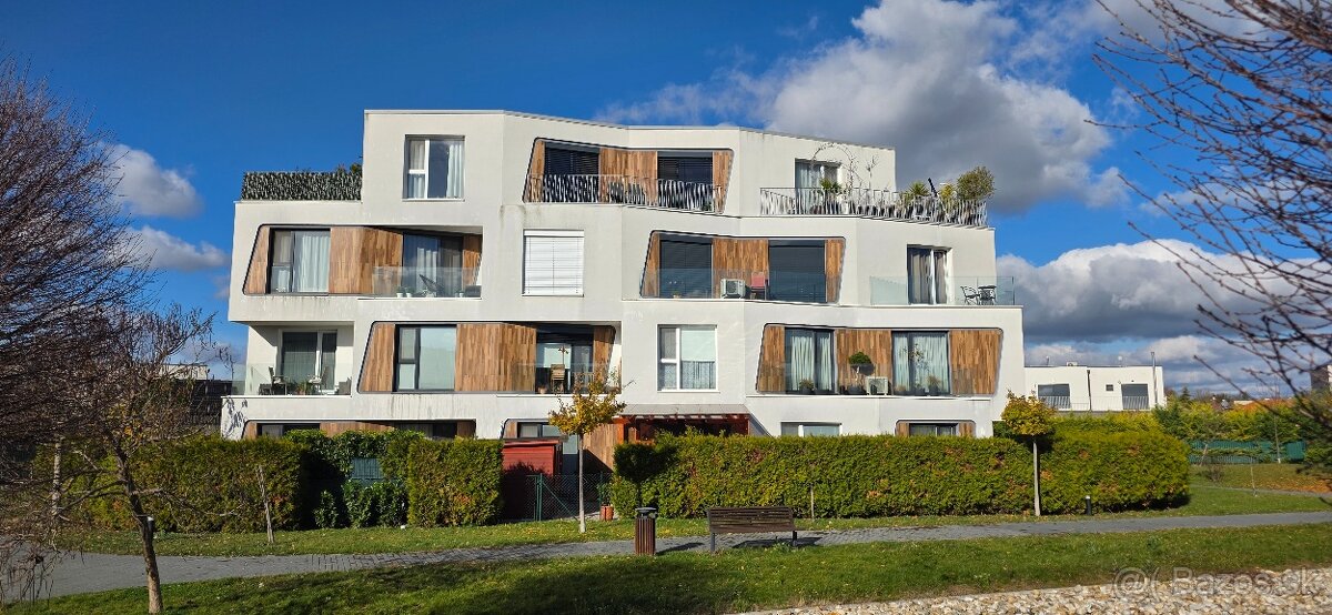 Luxusný zariadený 2 izbový byt Malinovo Tri vody - 4