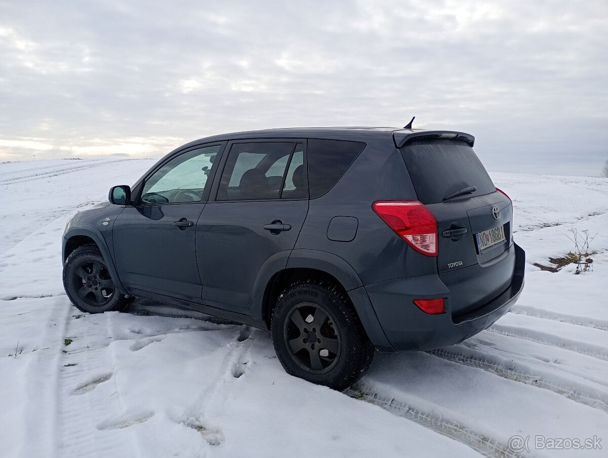Toyota rav4 - 4