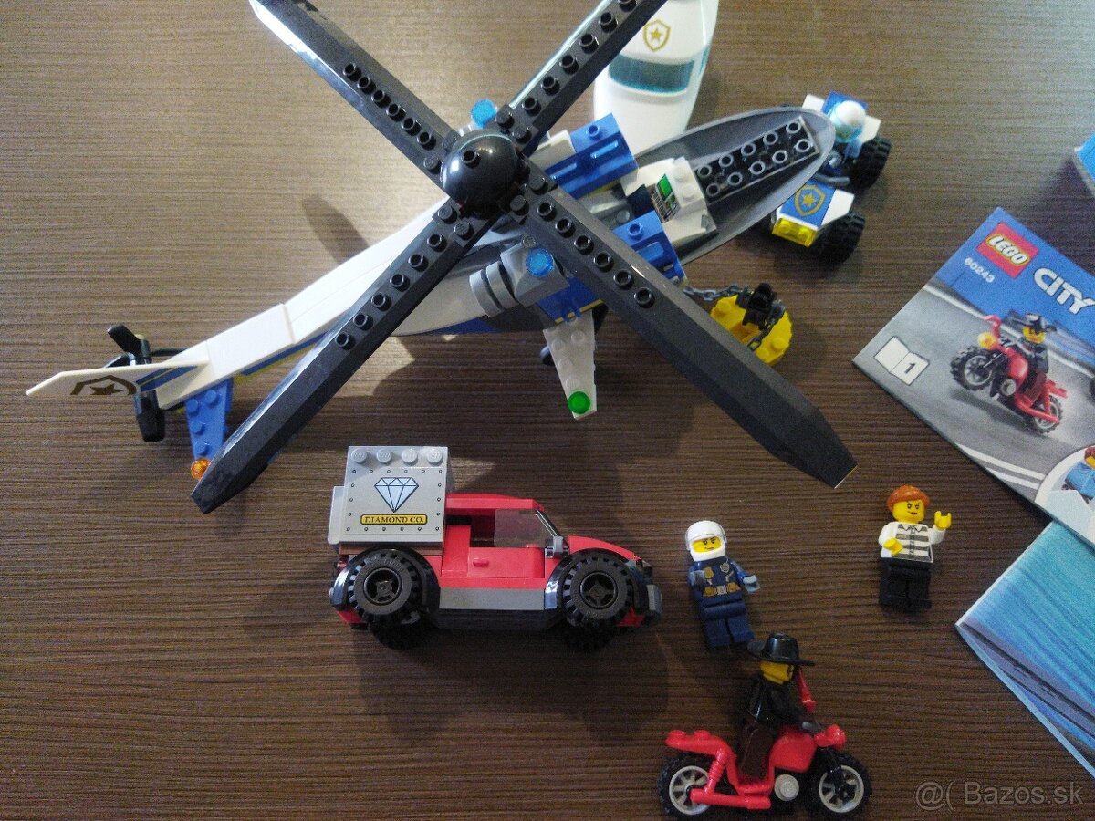 Lego city 60243 - 4
