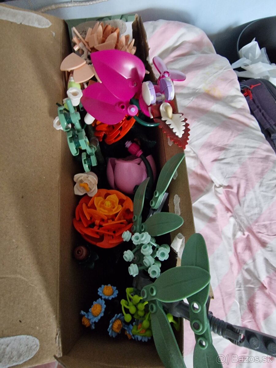 Predám Lego Botanicals Kytica - 4