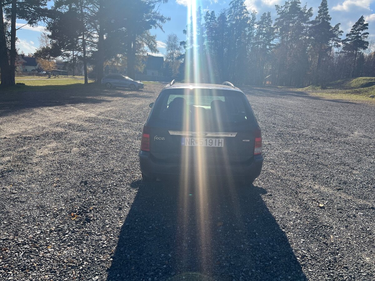 Ford Focus combi 1,8 tdci - 4