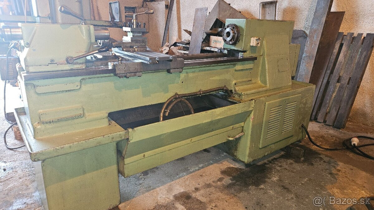 SOUSTRUH HROTOVÝ SV 18 RA/1000 - 4