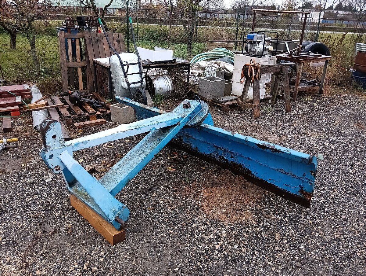 Predam snežný pluh natáčaci za traktor - 4