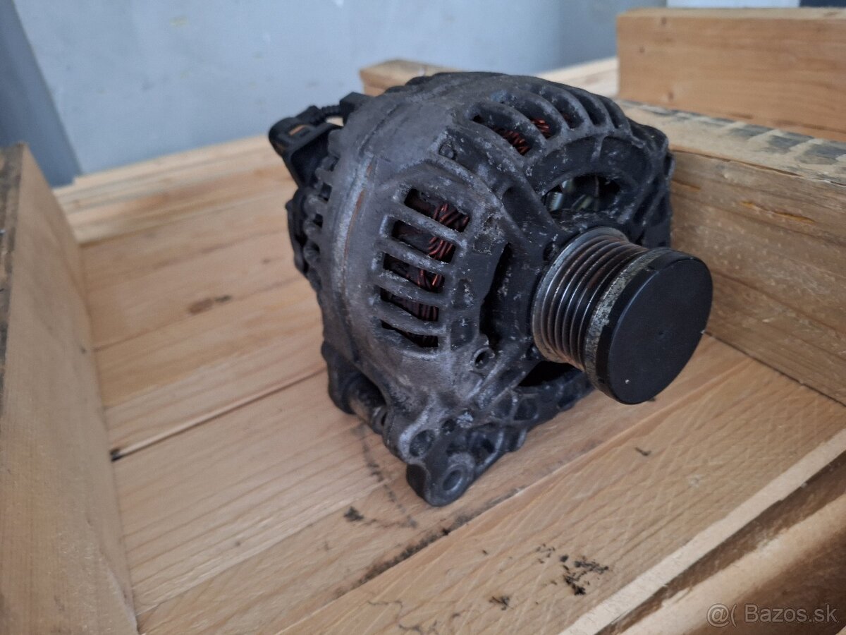 Predám alternátor 140A ,03C903023A - 4
