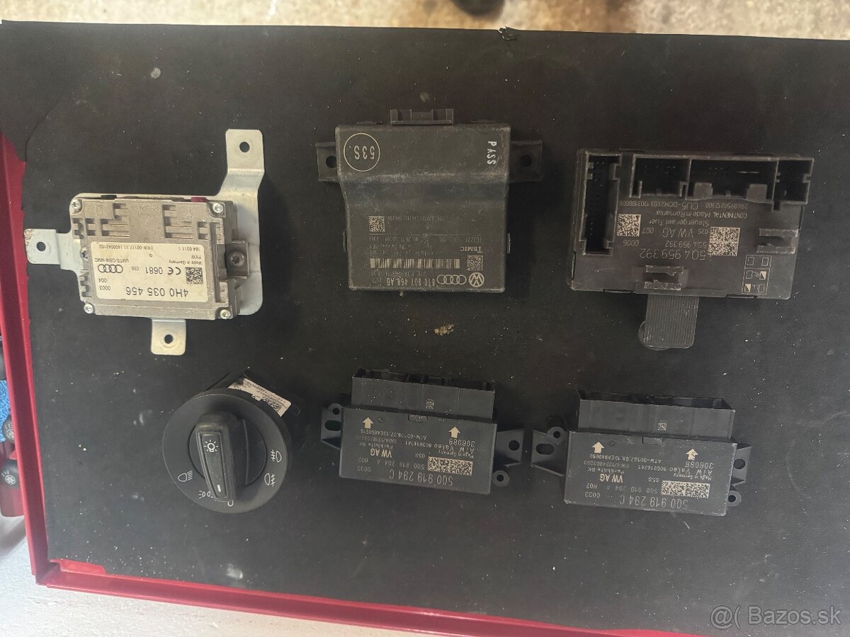 Octavia 3 riadiace jednotky dverí - 4