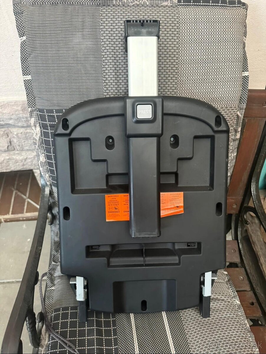 Vajíčko+Isofix momon - 4