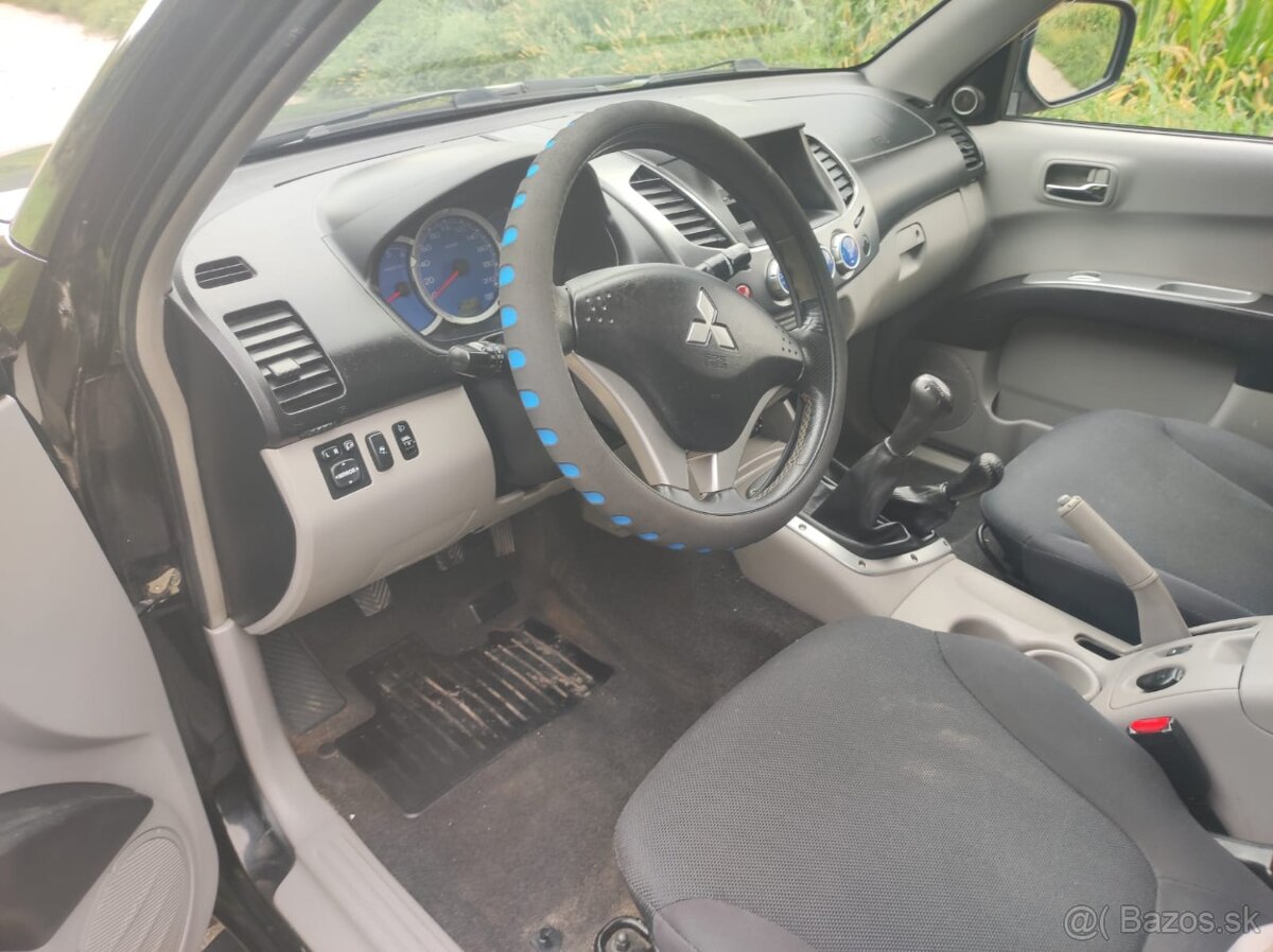 Predám mitsubishi l200 - 4