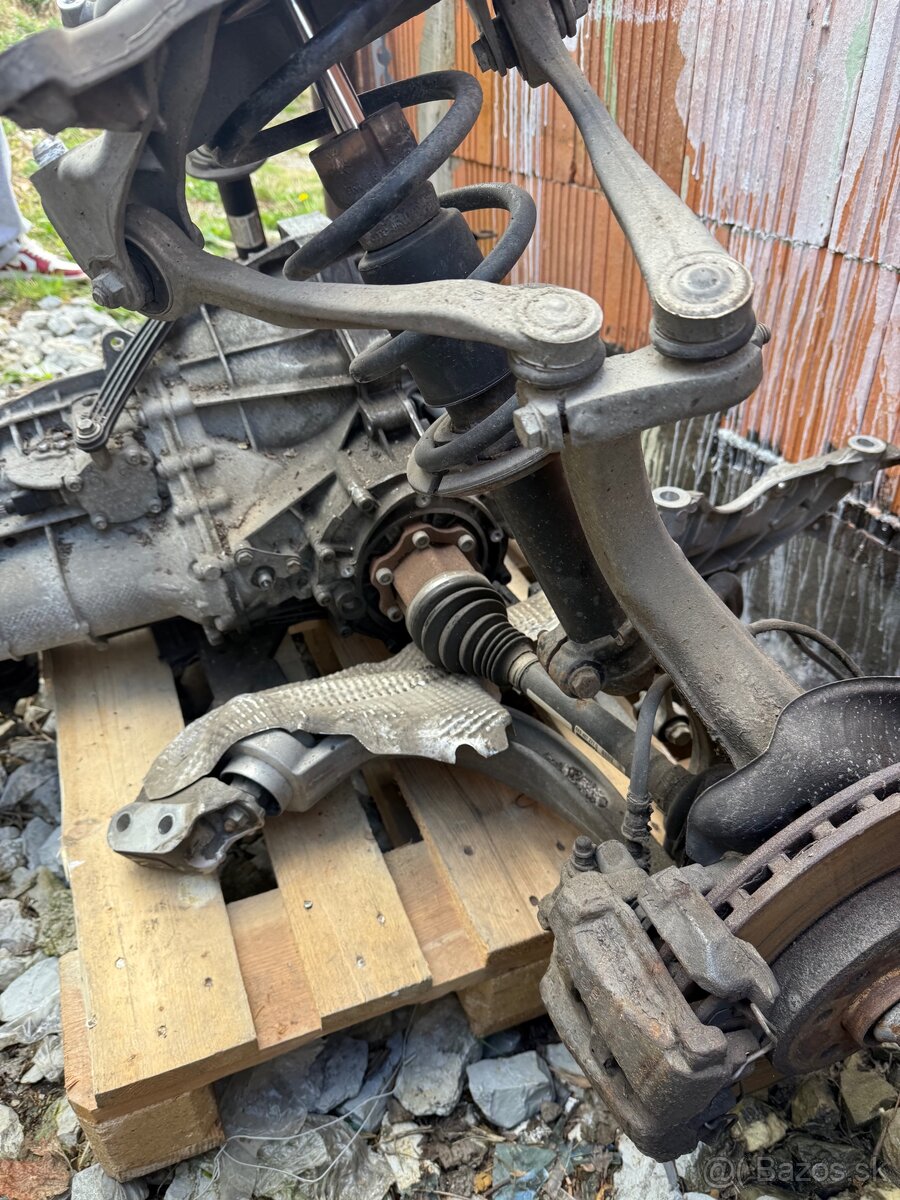 A4 B8 Napravnica s prevodovkou - 4