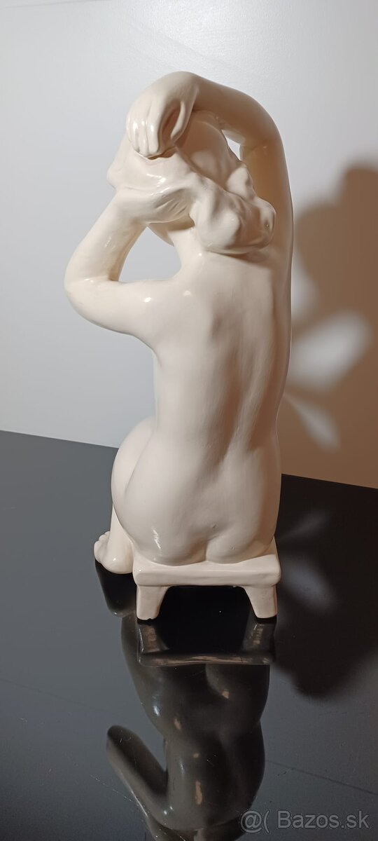 Veľká zberateľská keramická značená socha Akt 60-te roky . - 4