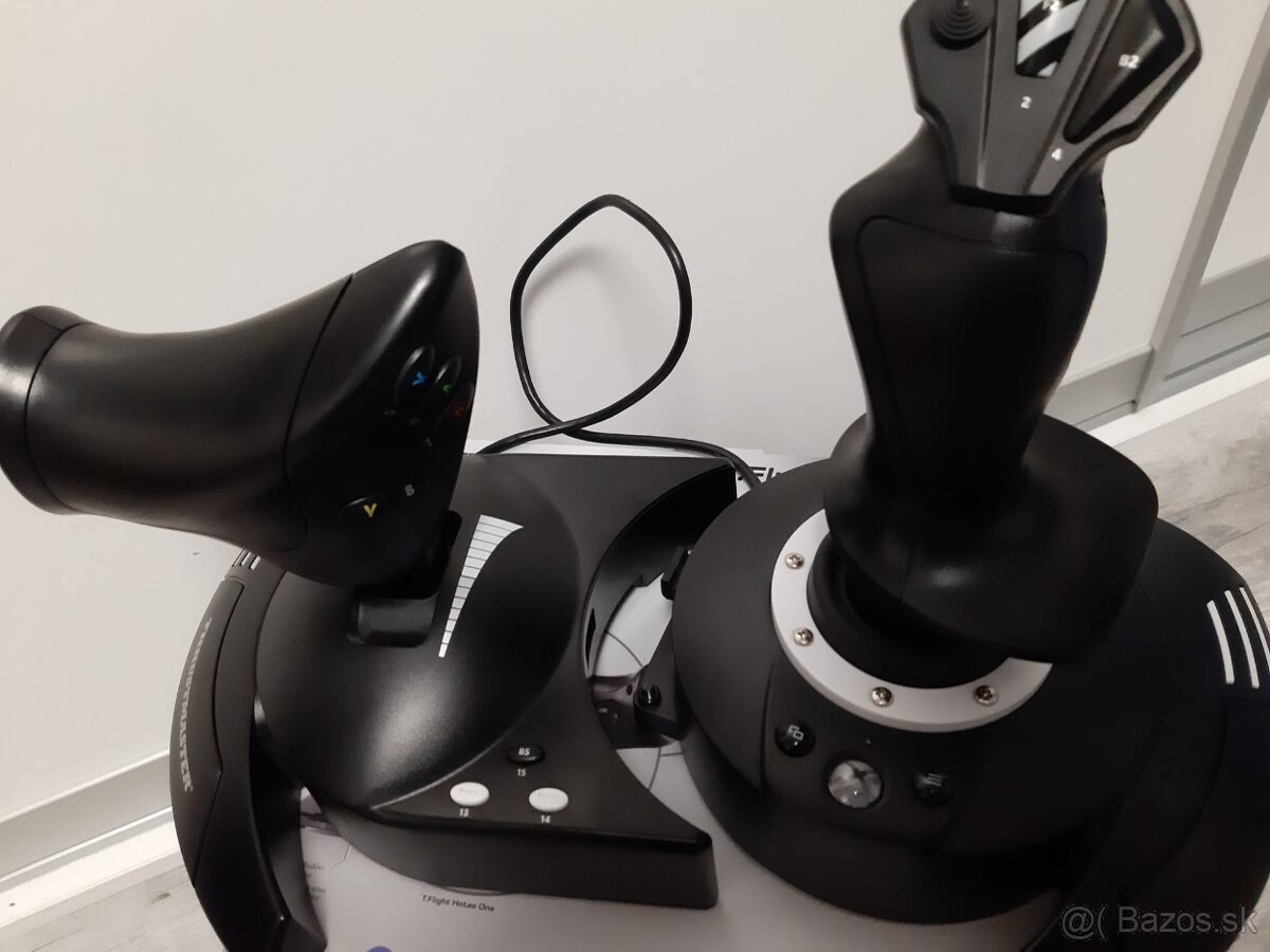Thrustmaster T-FLIGHT HOTAS ONE - Herný ovládač - Joystick - 4