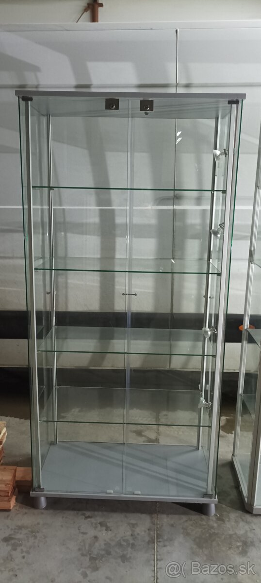 Sklenená vitrína - 4