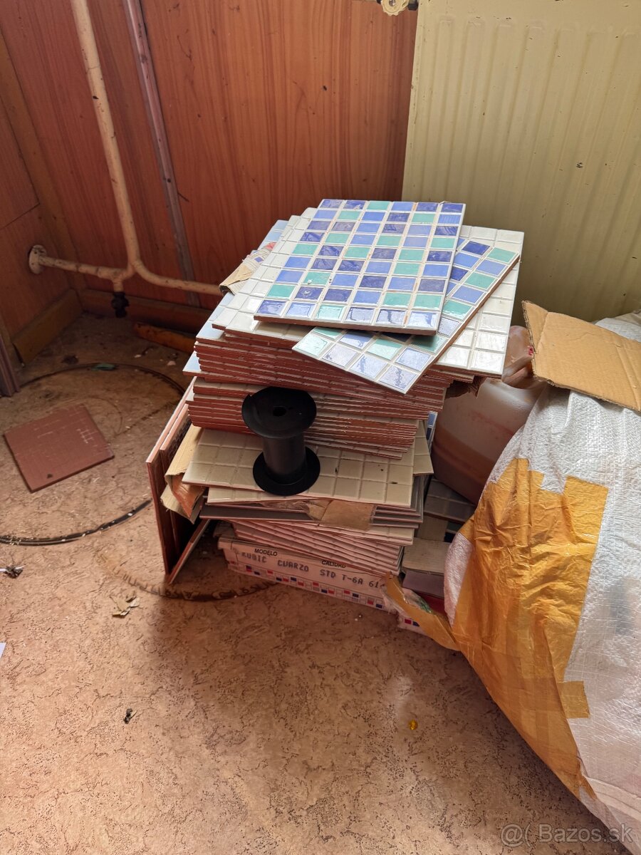 Predán kachličky/obkladačky za 1 EUR. - 4