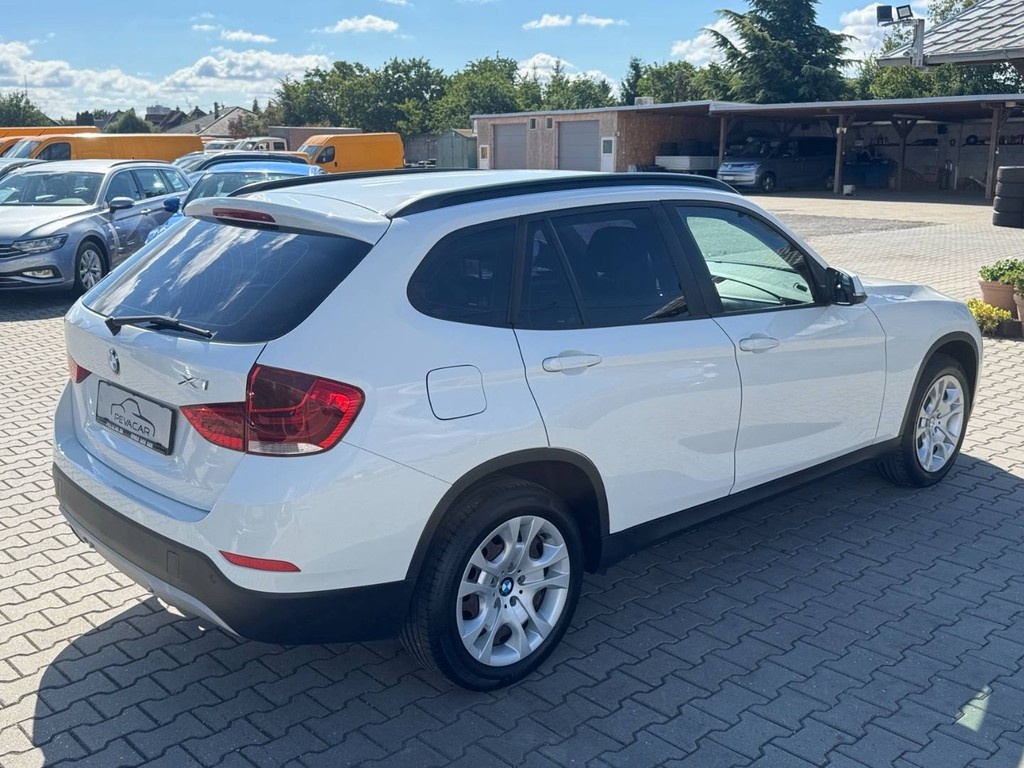 BMW X1 xDrive 18d - 4