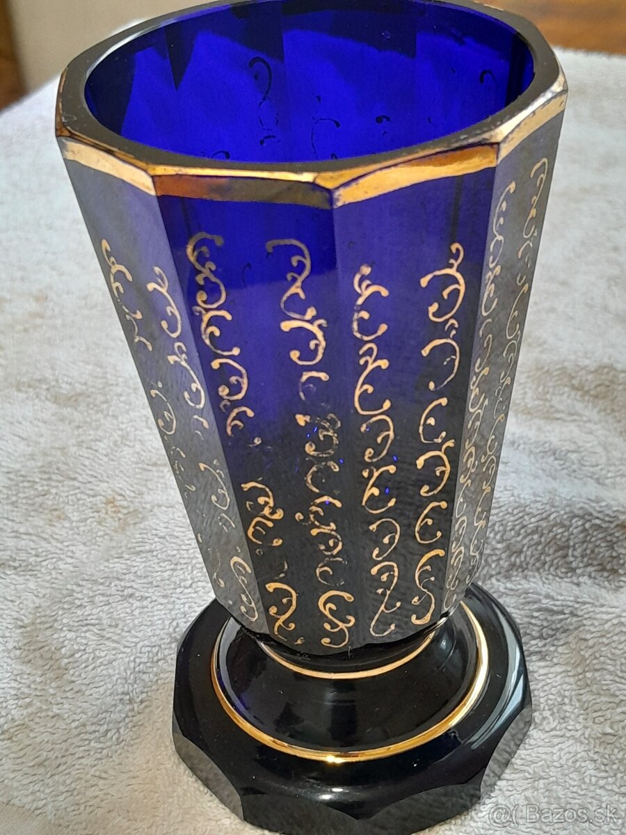 pohar z 19 storocia - 4