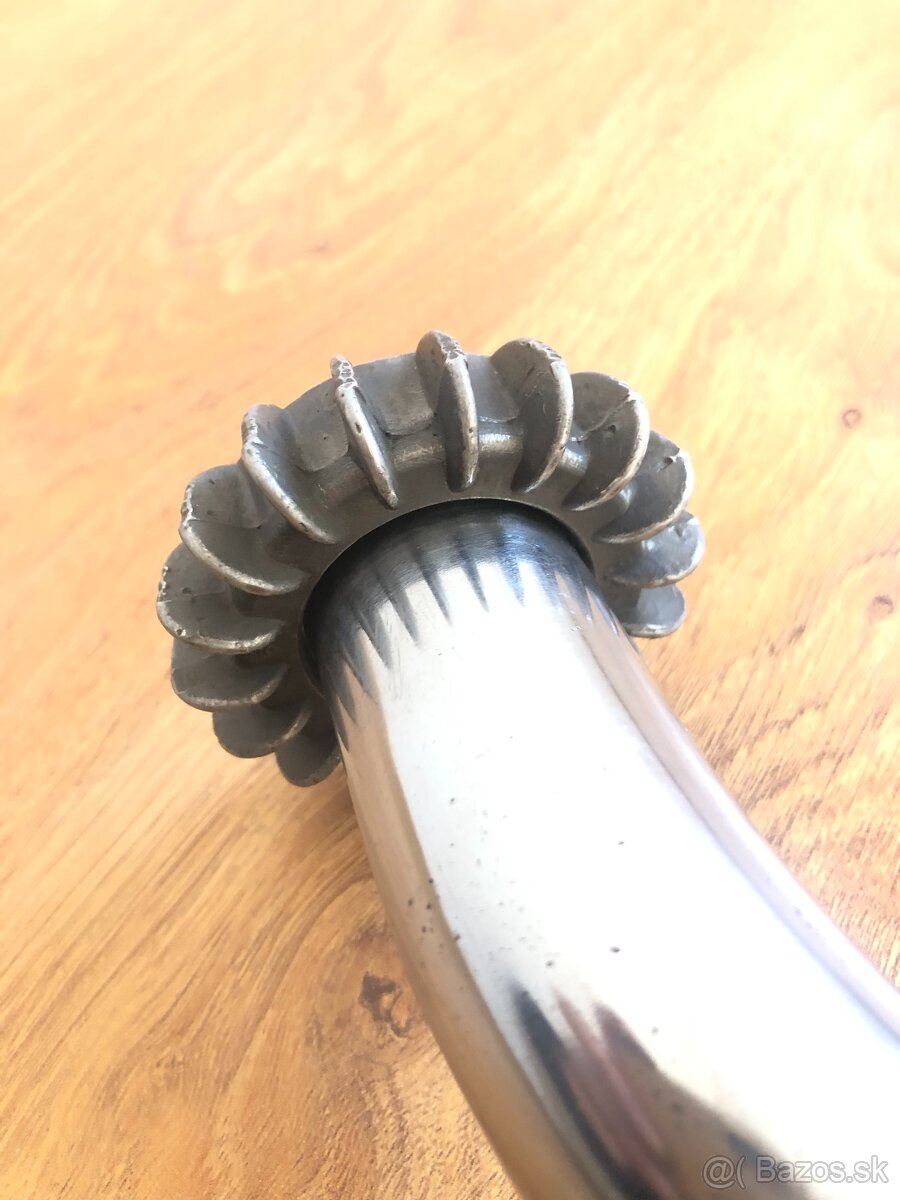 Predám originálny výfuk s kolenom na motocykel ČZ 175/450 - 4