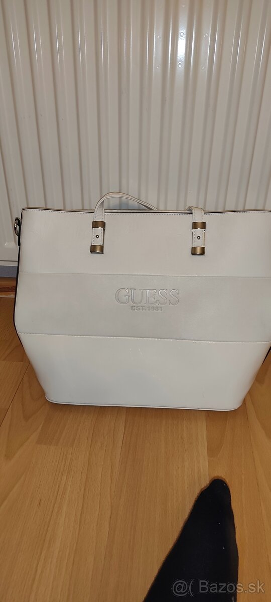 Predám kabelky Karl Lagerfeld a guess - 4