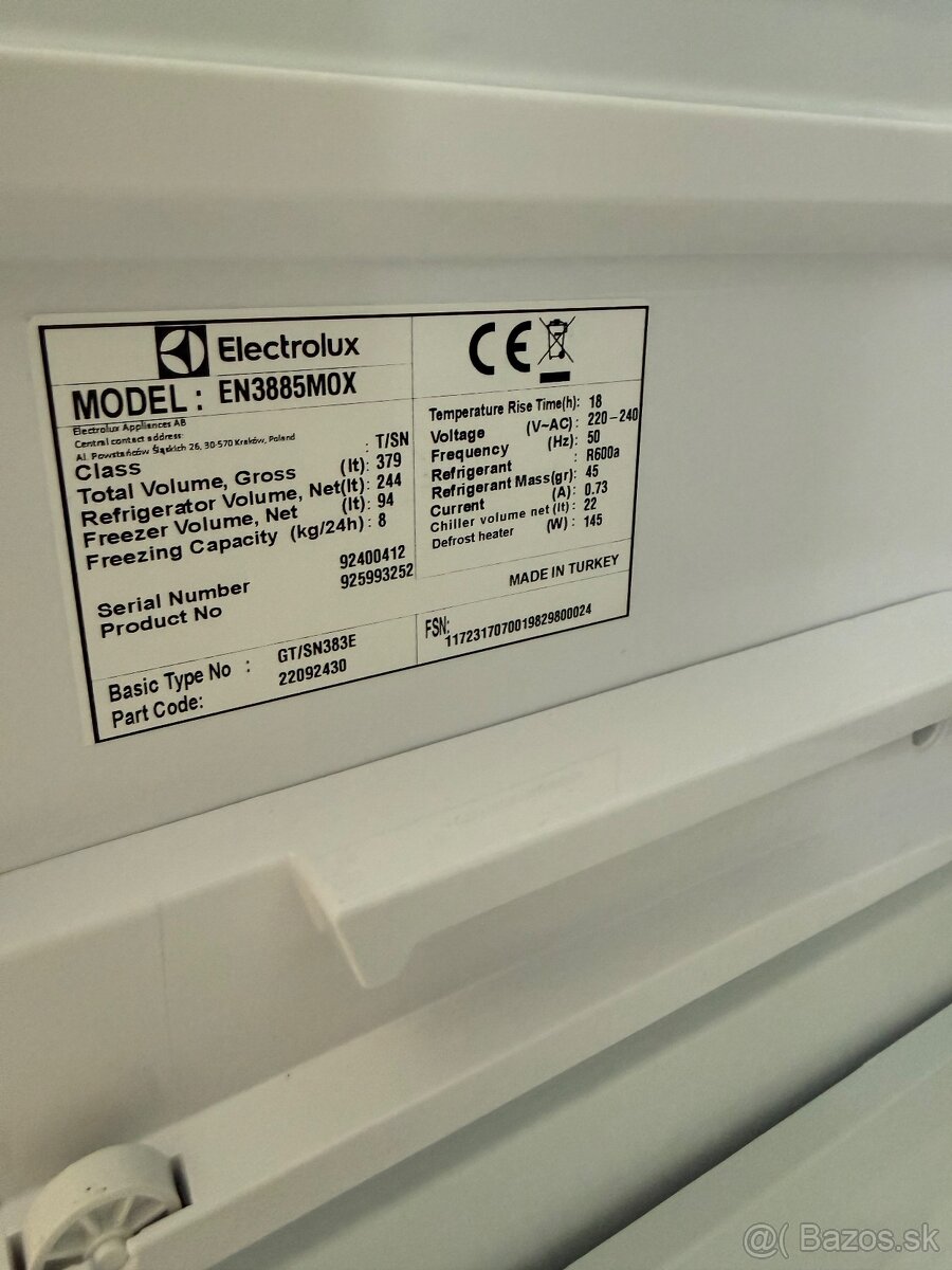 Predám/Kombinovaná chladnička - 4