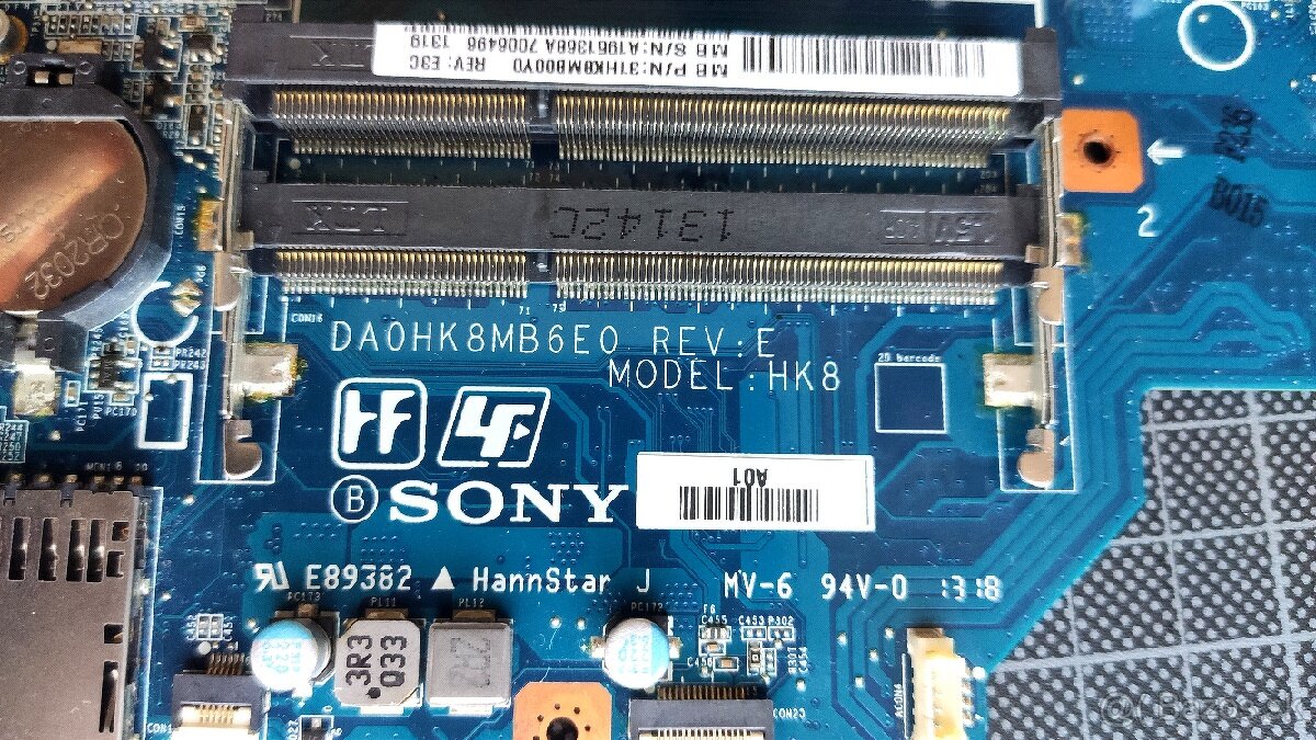 Sony Vaio SVF1421L1EW - 4