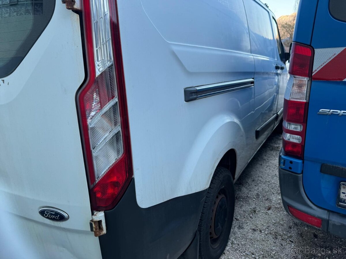 Ford transit GUSTOM 2.2 - 4