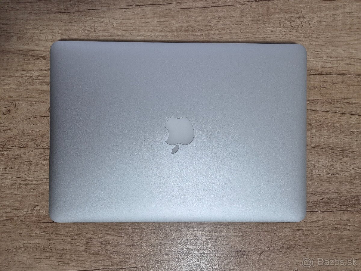 MacBook Air (13-inch, 2017) /Intel Core i5/8GB RAM/128GB SSD - 4