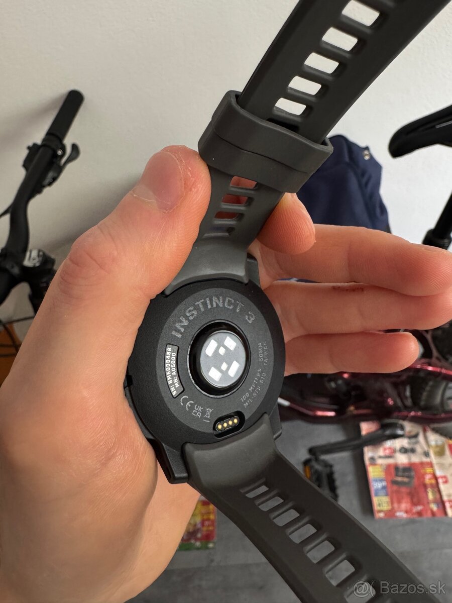 Garmin Instinct 3 50mm Amoled - 4