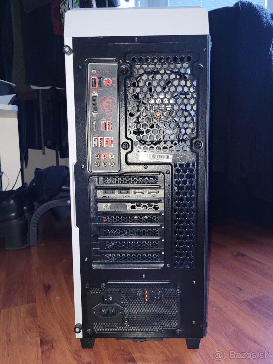 NVIDIA GeForce 1060 6GB - 4