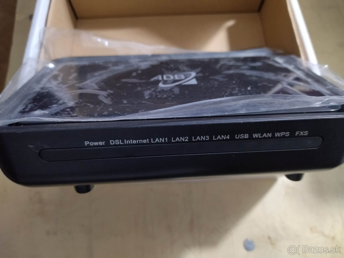 Predám 80 cm satelit s routrom - 4