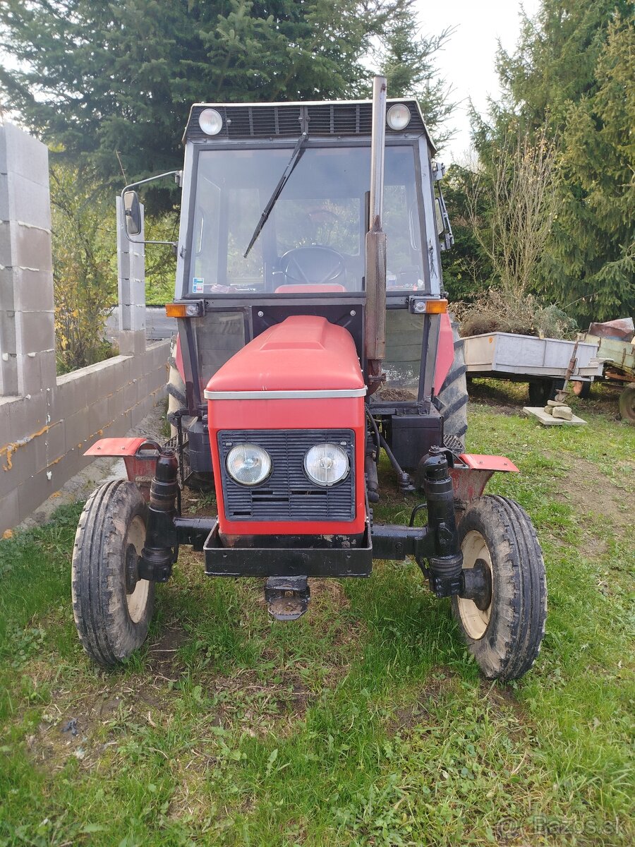 Predám traktor Zetor 7011 - 4