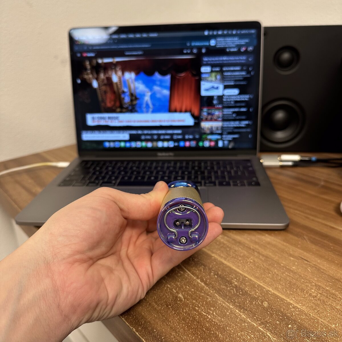 Profesionálny kontúrovací strojček BABYLISS PRO CHROME - 4