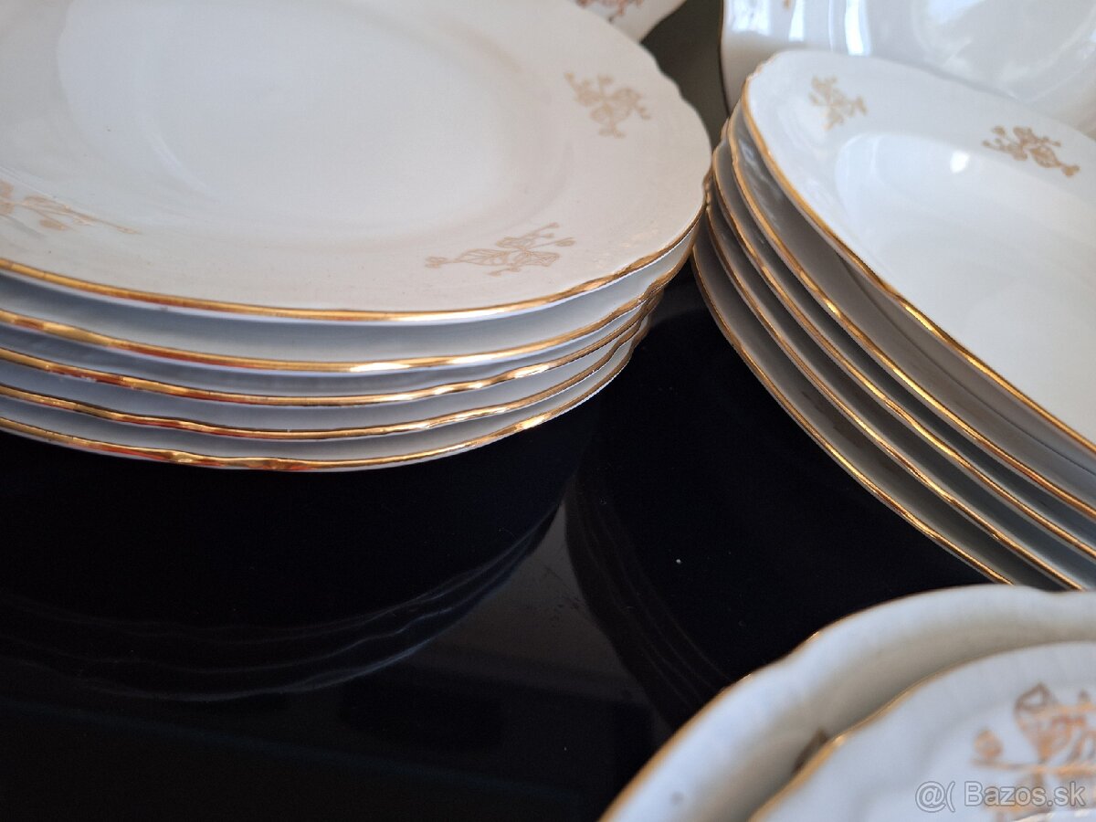 Obedová porcelánová súprava-ČESKOSLOVENSKO - 4
