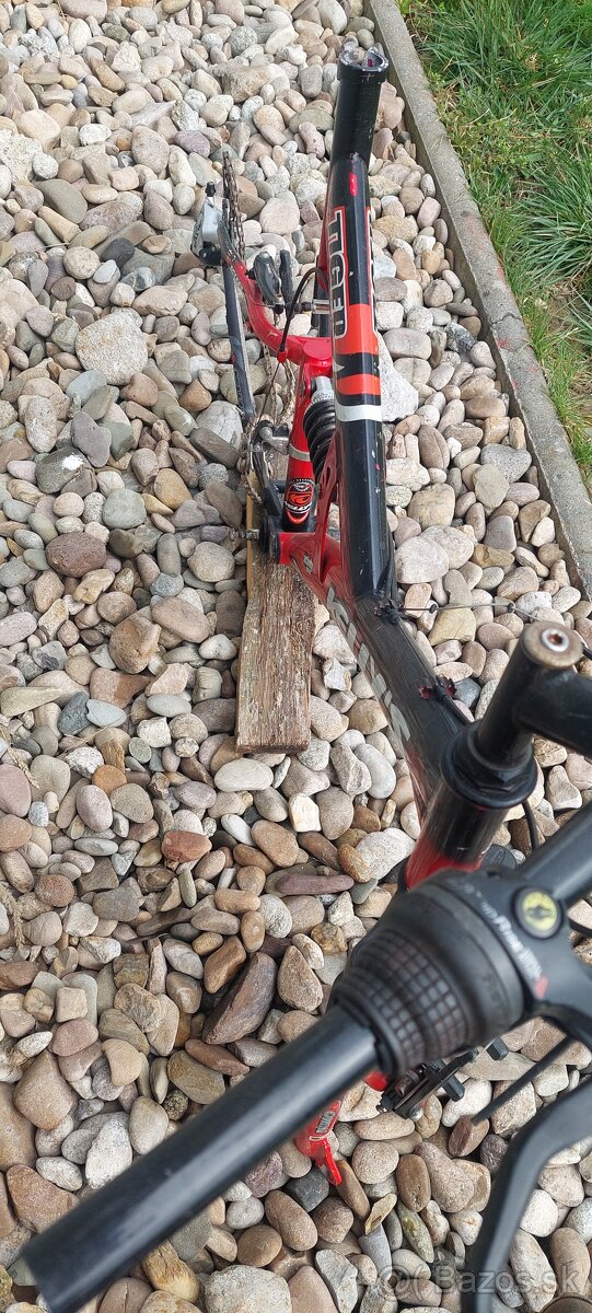 Predám na diely - 4