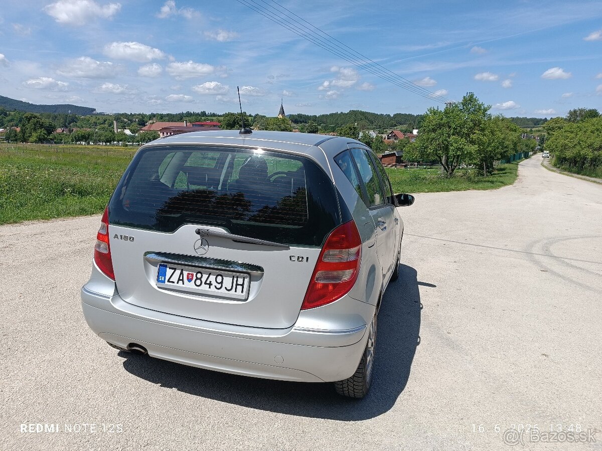 Mercedes Benz A - 4