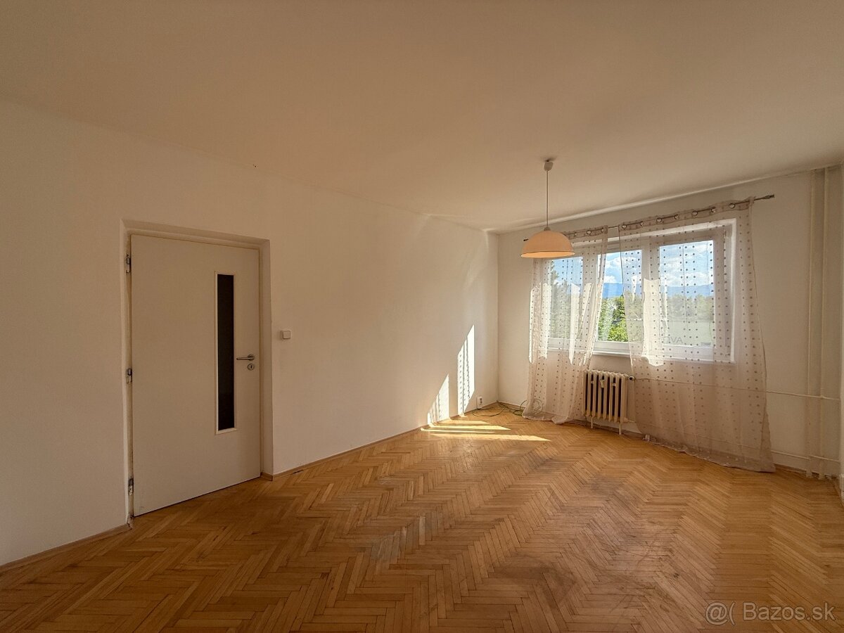 2 - izbový byt Žilina - Bulvár širšie centrum | 55 m2 - 4