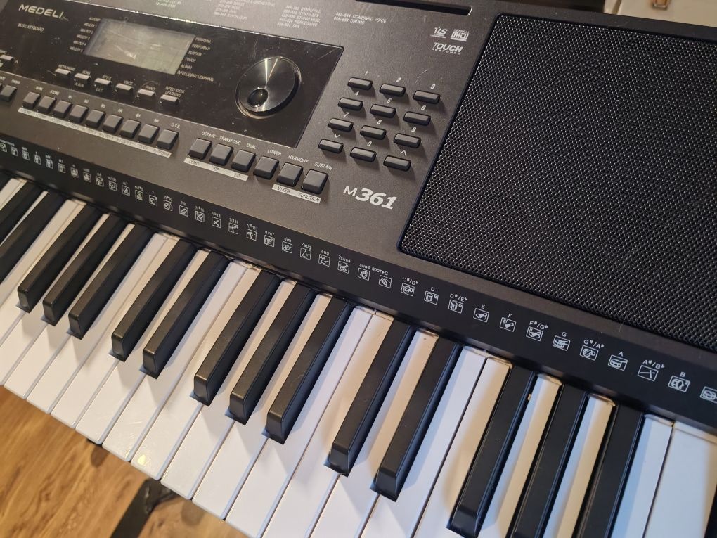 Keyboard Medeli M361 - 4