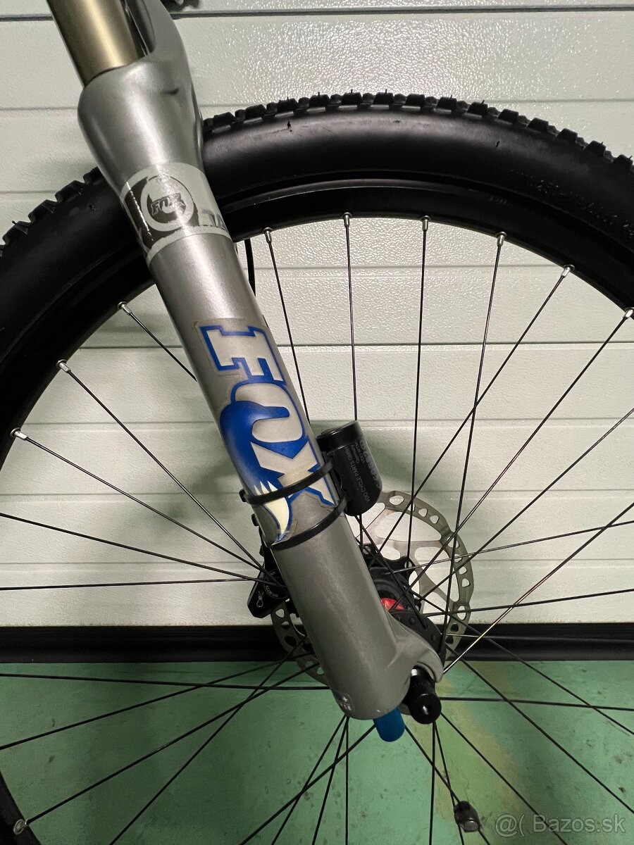 Specialized Stumpjumper Pro - 4