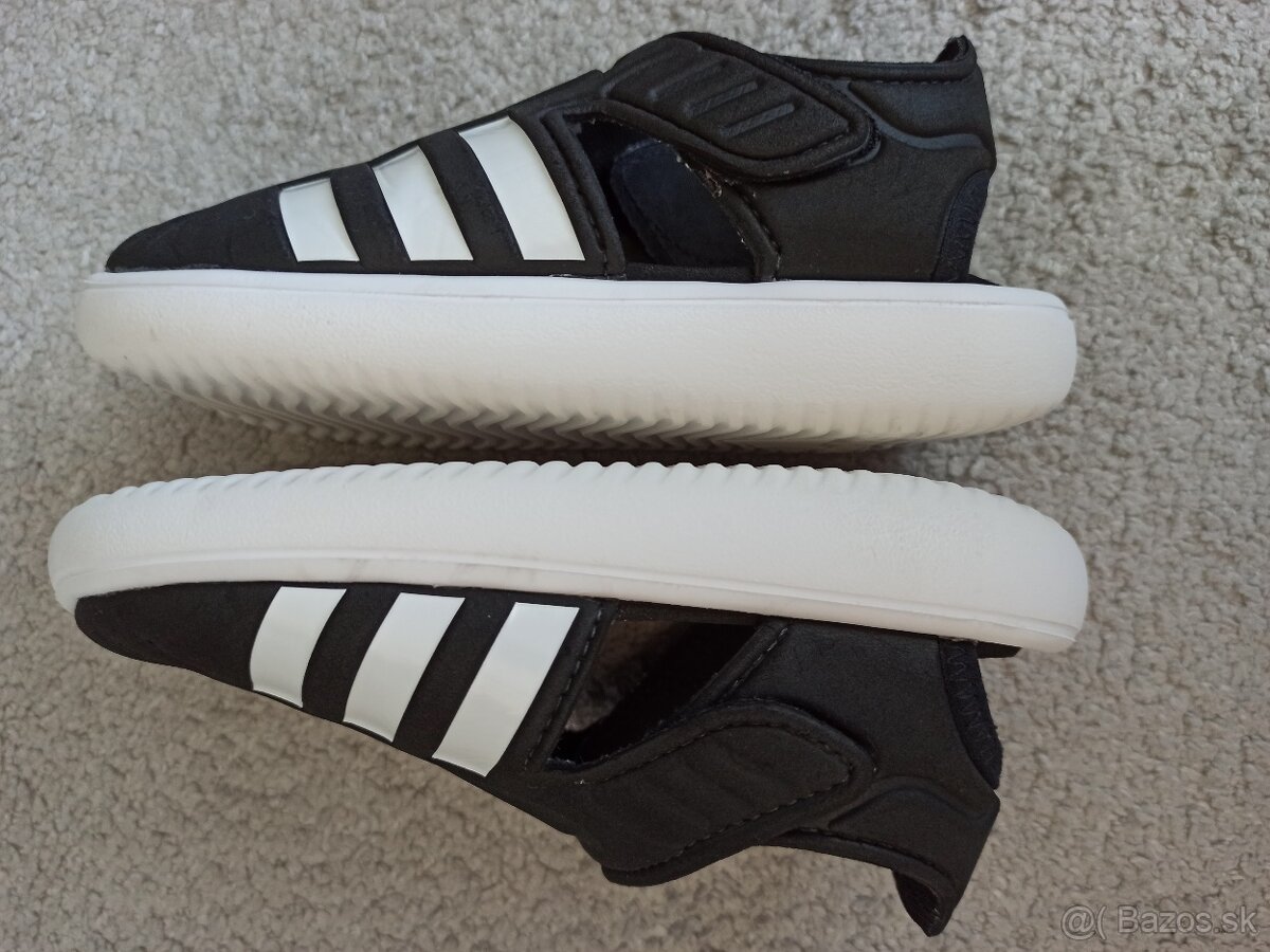 Sandálky Adidas veľ 28 - 4