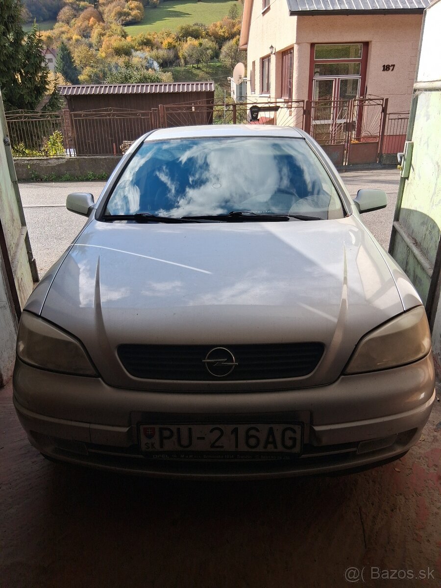 Opel astra 1,4 benzín - 4