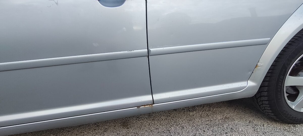 Golf 4 1,9 TDI 96kW r.v. 2002 - 4