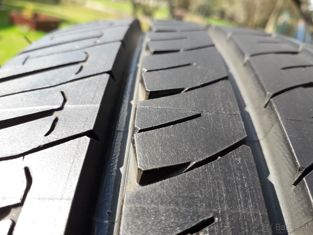 215/70 r15C letne pneu - 4