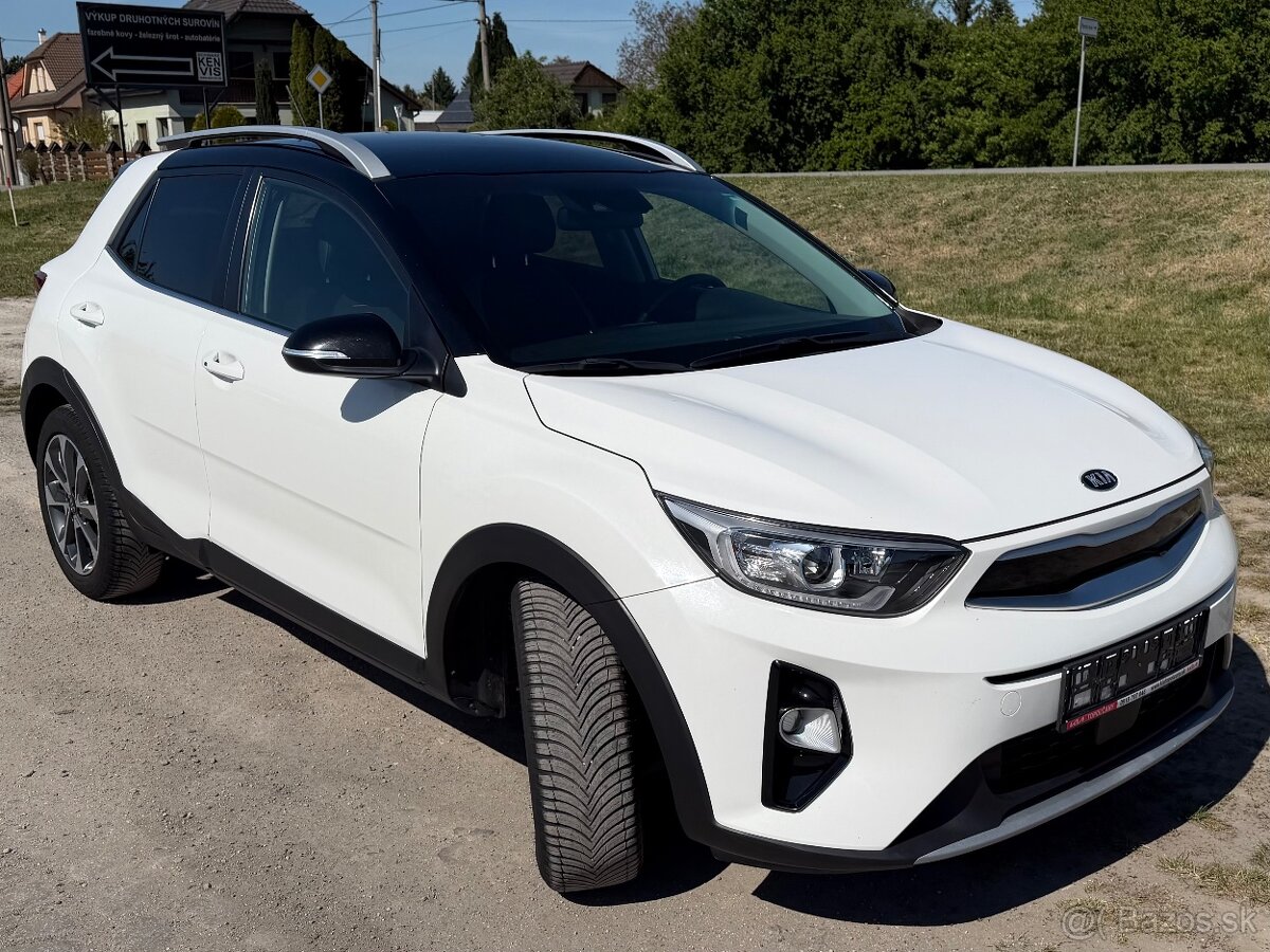KIA STONIC 1.6CRDI PLATINUM - 4