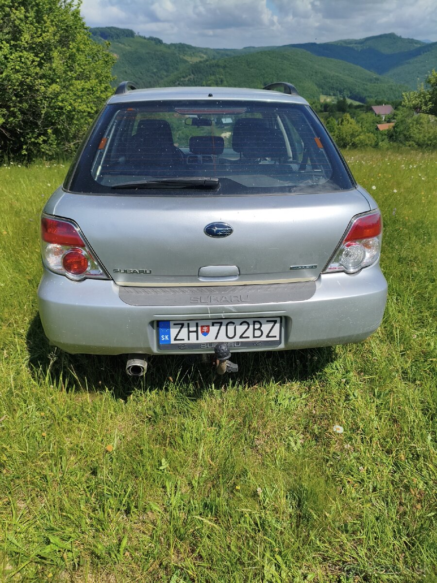 Subaru Impreza 1.5 - 4