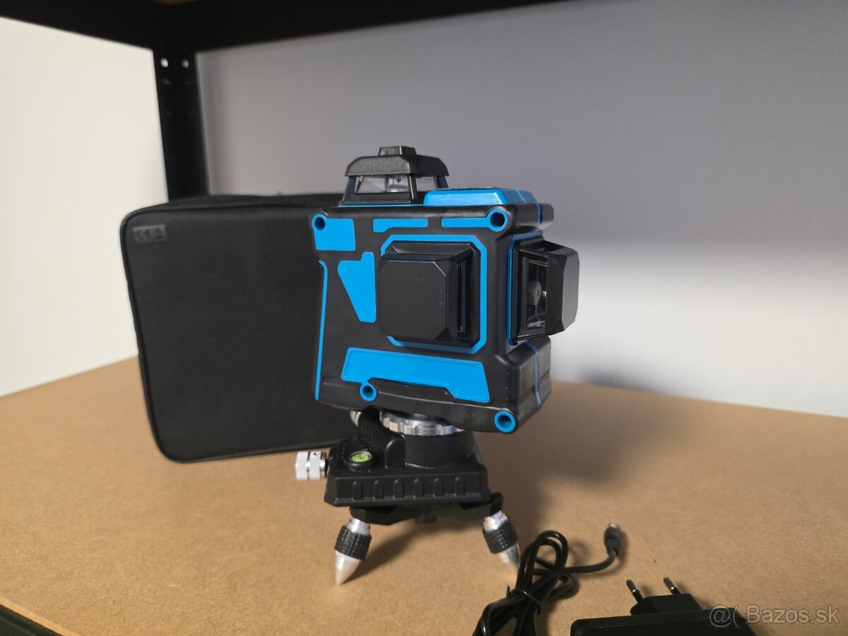 Krížový laser 3D Hilda 12 línií, zelený - 4