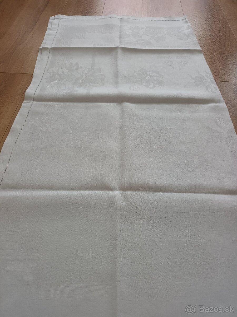Damaškové obrusy - 4
