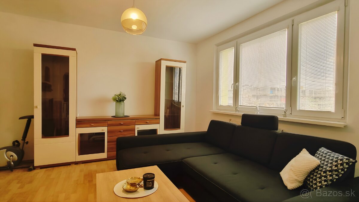 2i byt Pri Šajbách, BA -. Rača, po kompl. rek., ZARIADENÝ - 4