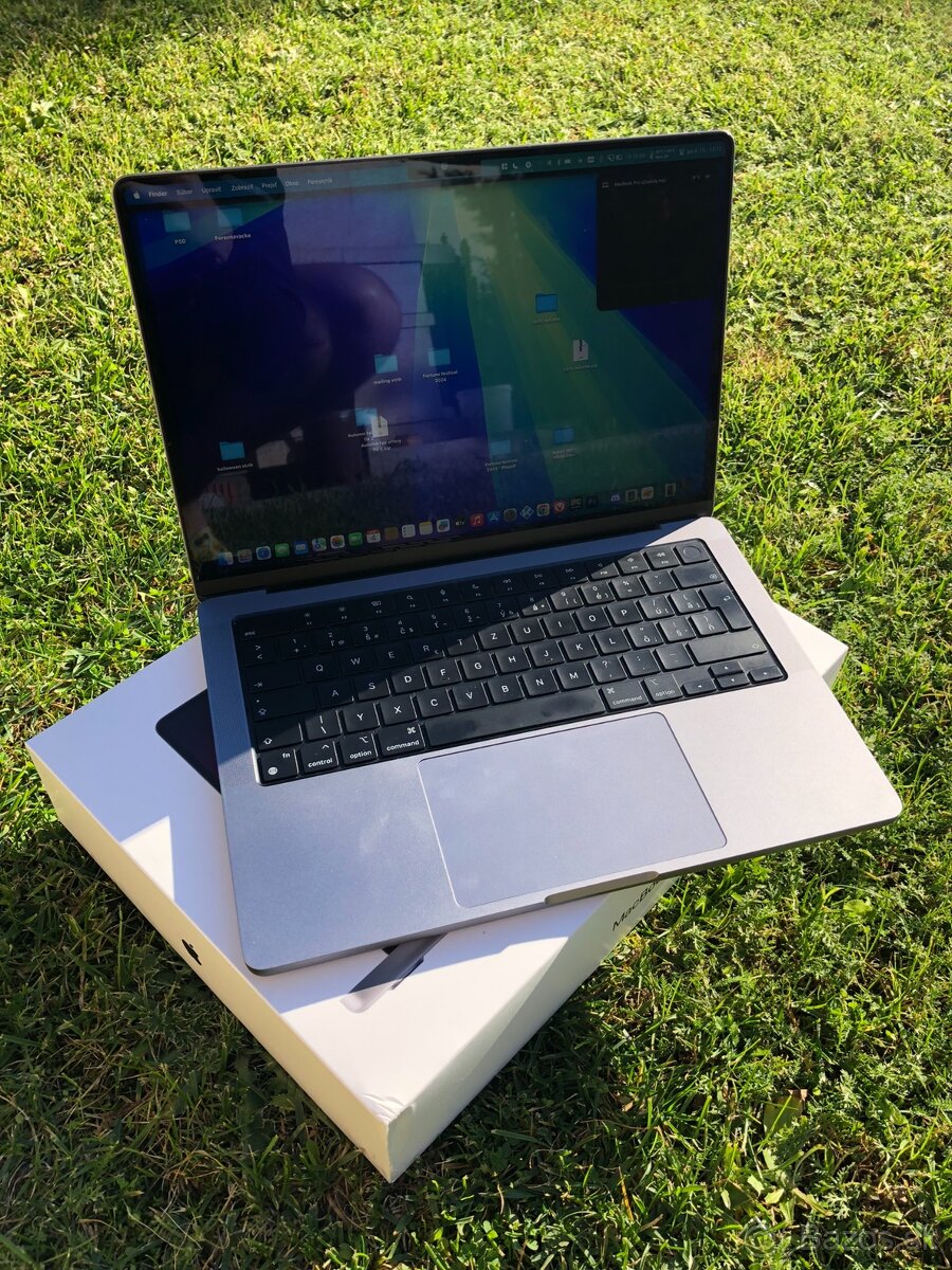 MacBook Pro 14" M1 MAX / 32GB RAM / 1TB - 4